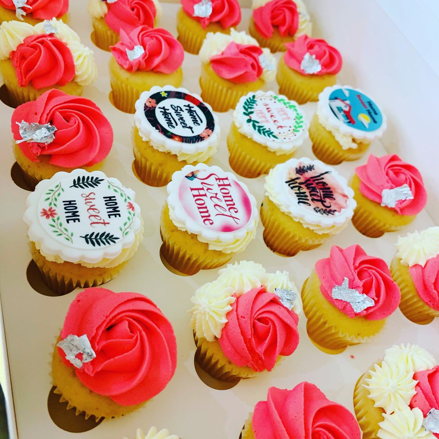 Themed Mini Cupcakes