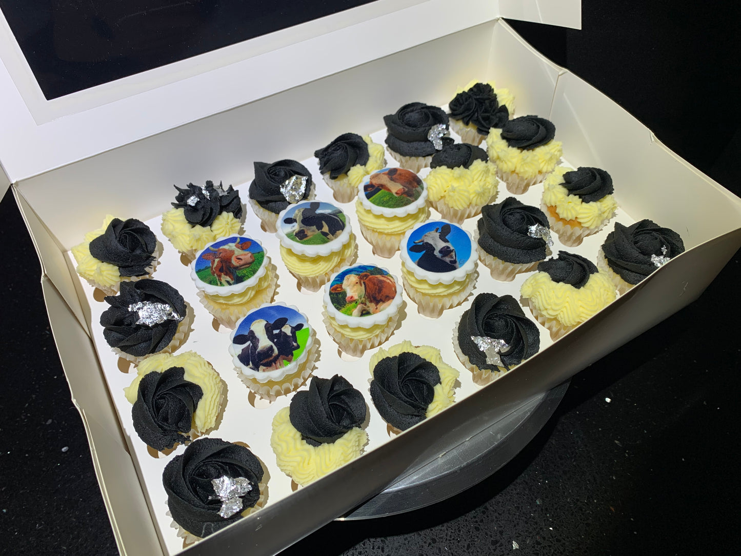 Themed Mini Cupcakes