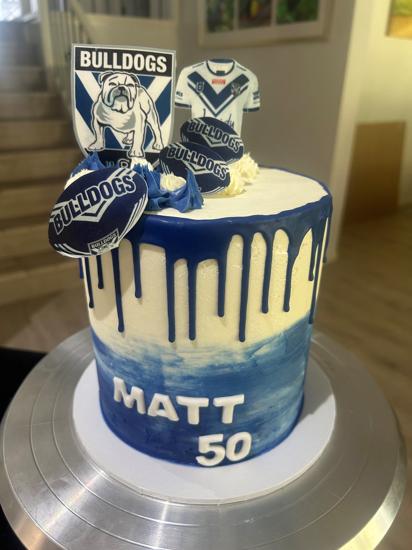 NRL Drip Cake